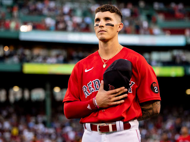 Jarren Duran Vows to Stay Loyal: Red Sox Star Commits to Boston for Life..